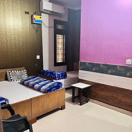Hotel Pushpanjali Haldwani Bagian luar foto