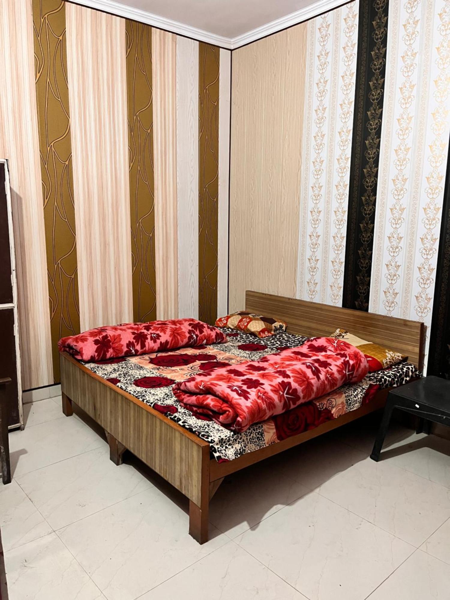 Hotel Pushpanjali Haldwani Bagian luar foto