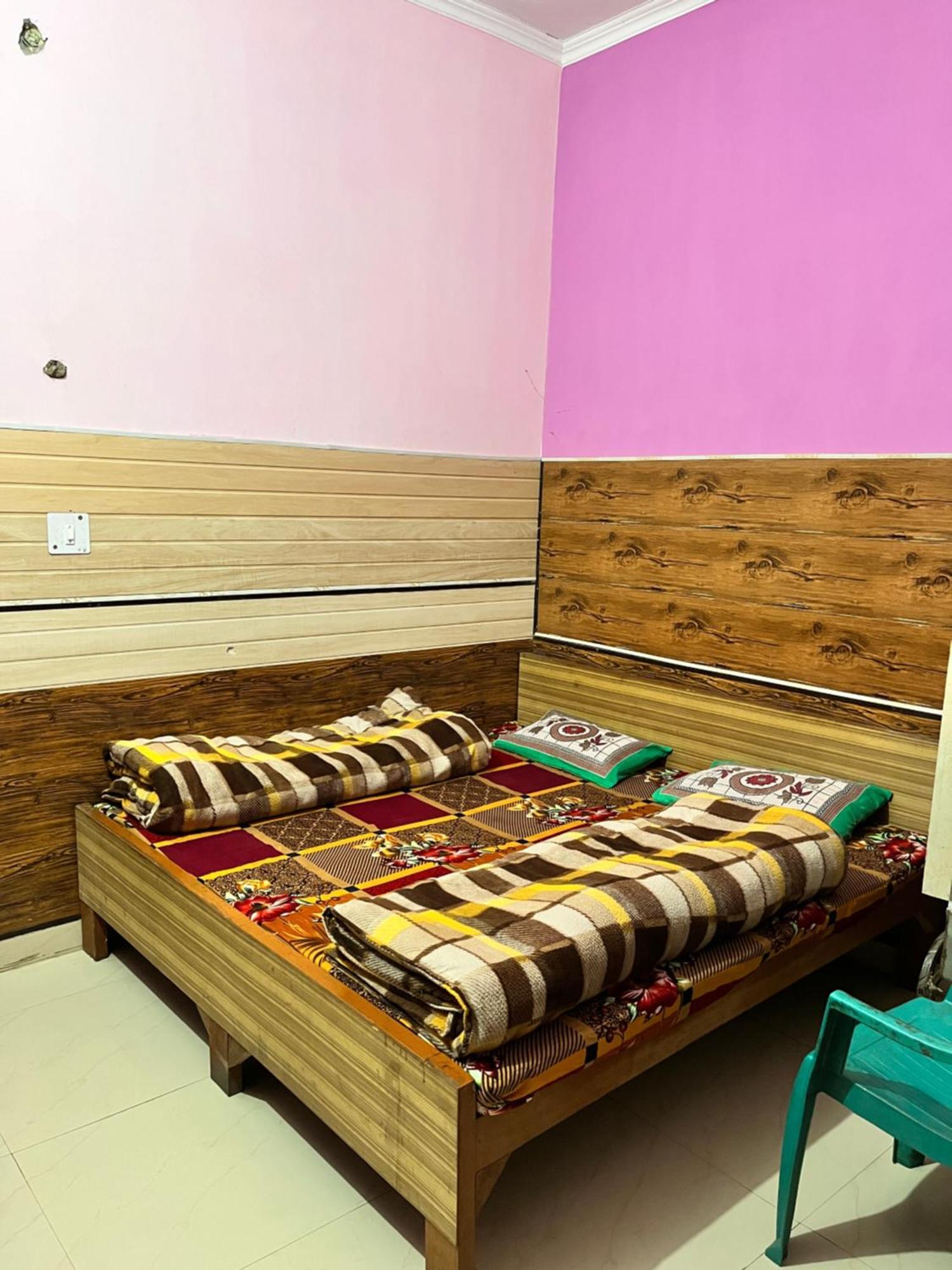 Hotel Pushpanjali Haldwani Bagian luar foto