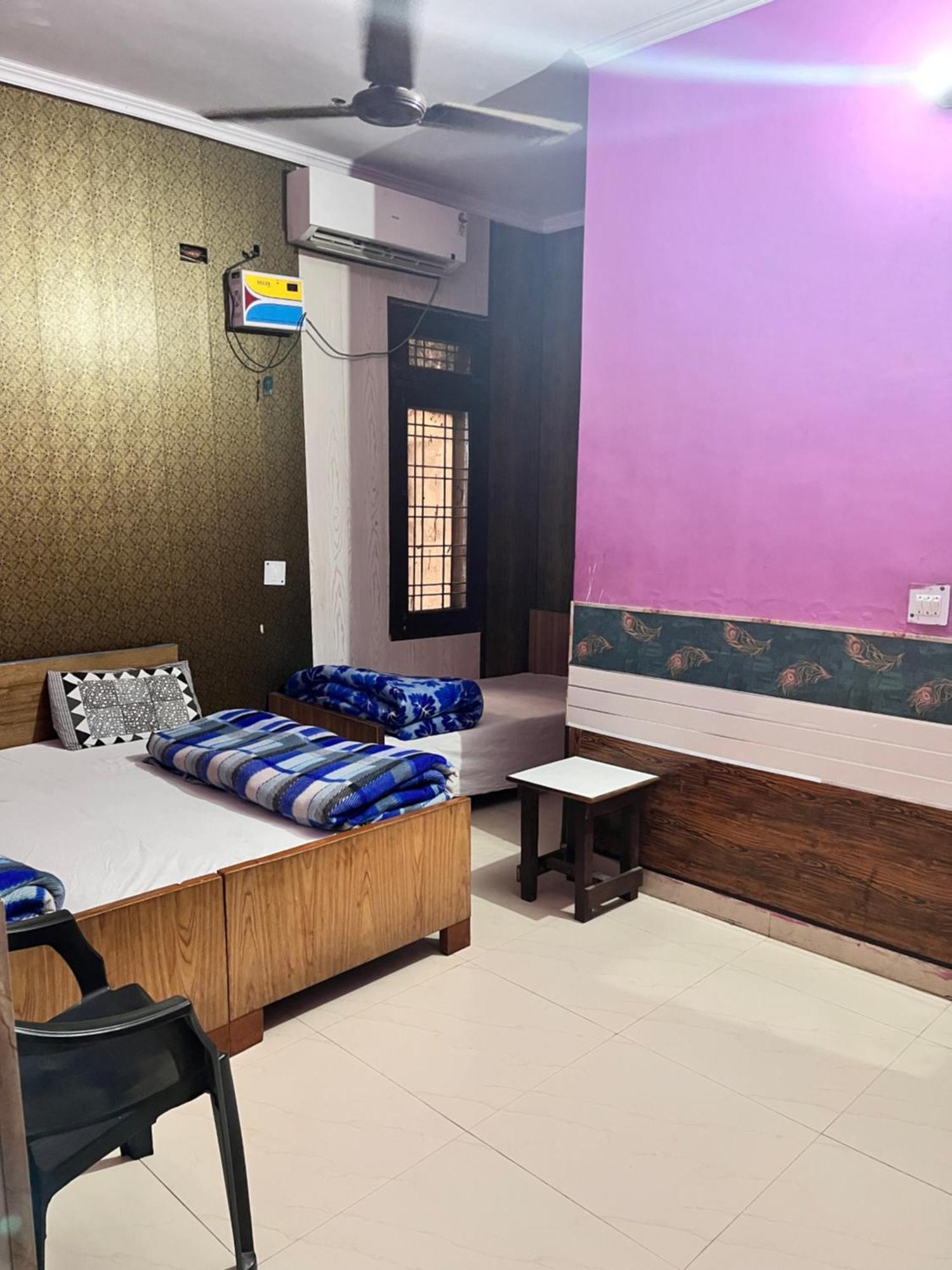 Hotel Pushpanjali Haldwani Bagian luar foto